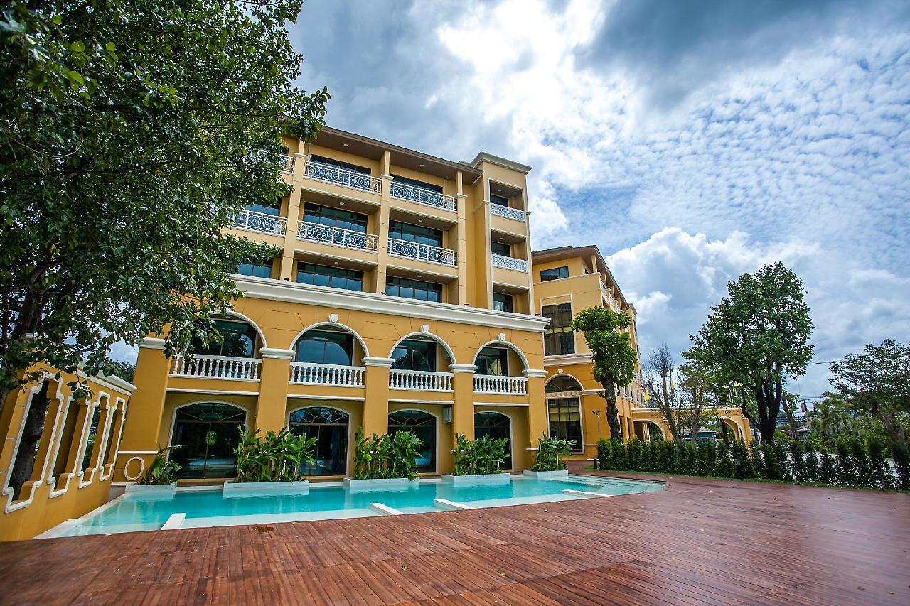 The Pineapple Hotel Krabi town Exteriör bild